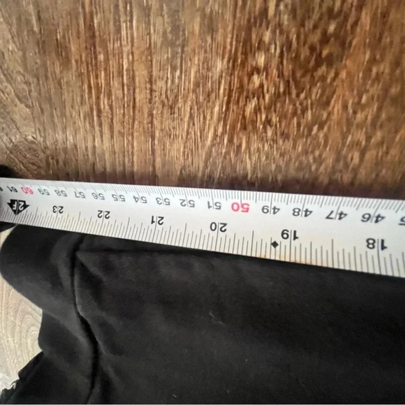 Les Bengamins Joggers - Picture 10 of 13